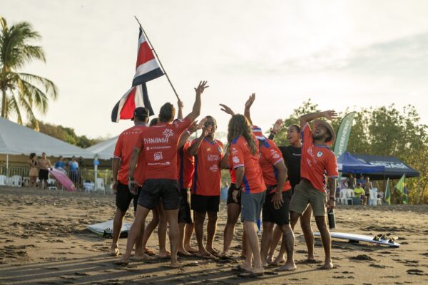 Costa Rica gana tres medallas en el Panamericano de surf y clasifica a ocho atletas a Santo Domingo 2026